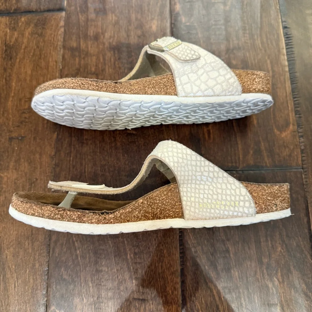 Birkenstock Gizeh Kids Shiny Lizard White size 3 - 3.5